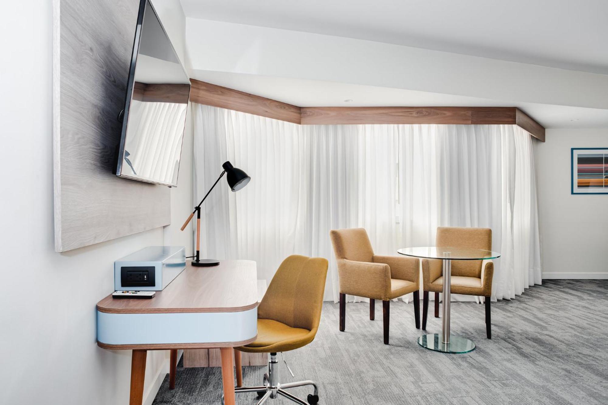 Crowne Plaza Lima By Ihg Exterior foto A room at the hotel